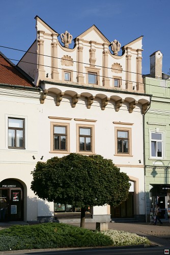 img00110.jpg