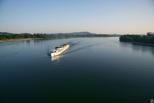 img00109.jpg